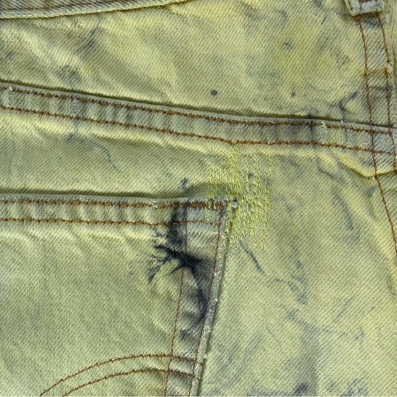 Levi’s Vintage Marble Dyed Yellow Distressed Denim Cutoff Jean Shorts - Picture 10 of 13